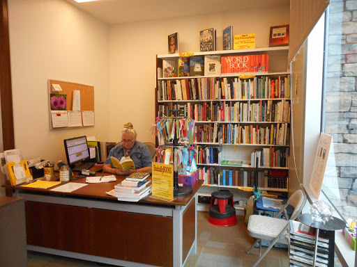 Used Book Store «Basically BOOKS», reviews and photos, 23447 Golden Springs Dr, Diamond Bar, CA 91765, USA