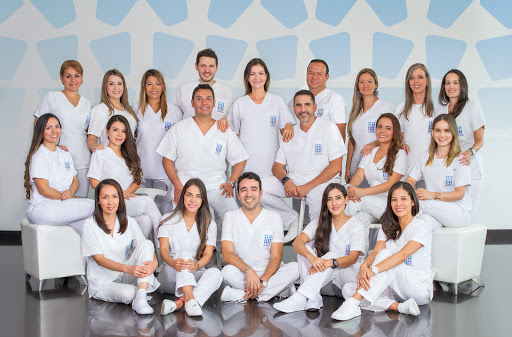 Soto Becerra & Dentistry of High Specialization