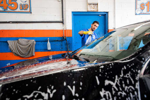 Car Wash «Final Touch Car Wash», reviews and photos, 5201 N Nagle Ave, Chicago, IL 60630, USA