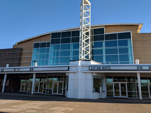 Movie Theater «Regal Cinemas Santiam 11», reviews and photos, 365 Lancaster Dr SE, Salem, OR 97301, USA