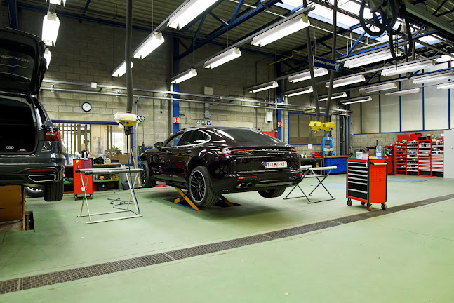 Beoordelingen van AutoRepairGroup.be Genk: Duurzame herstelling van uw autoschade in Genk - Autobedrijf Garage