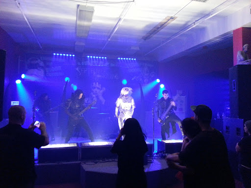 Comic Book Store «Vintage Villains», reviews and photos, 126 N Vermilion St, Danville, IL 61832, USA