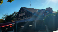 Extérieur du Restaurant Logis Chalet du Mont Roland à Sampans - n°19