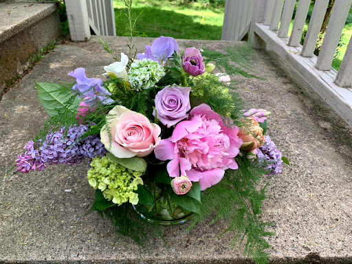 Florist «Earth Garden», reviews and photos, 89 Elm St, New Canaan, CT 06840, USA
