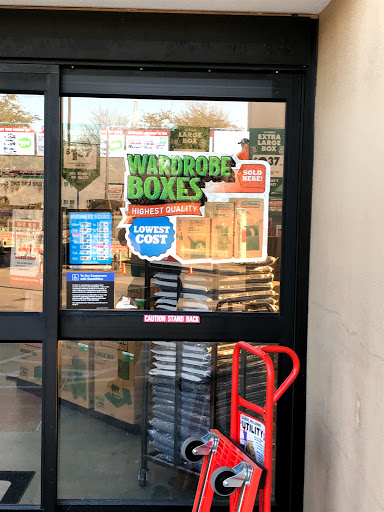 Truck Rental Agency «U-Haul Moving & Storage of Addison», reviews and photos, 2735 E Belt Line Rd, Carrollton, TX 75006, USA