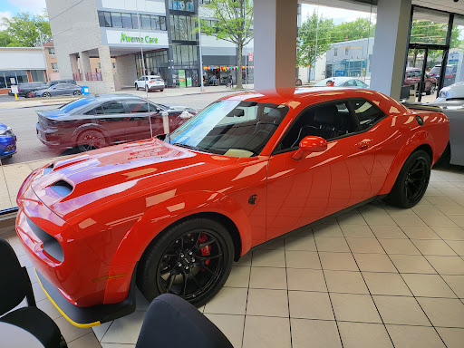 Car Dealer «Bayside Chrysler Jeep Dodge», reviews and photos, 21219 Northern Blvd, Bayside, NY 11361, USA