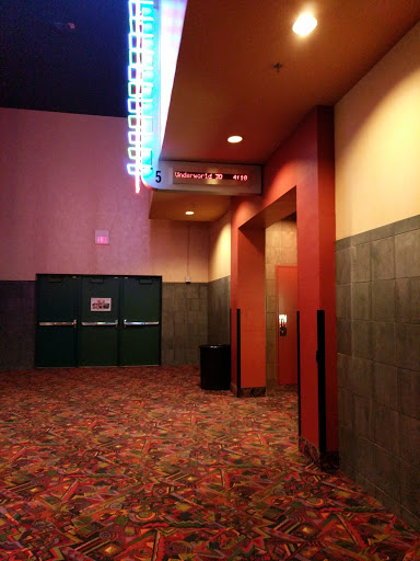 Movie Theater «Regal Cinemas Alderwood 7 & RPX», reviews and photos, 3501 184th St SW, Lynnwood, WA 98037, USA