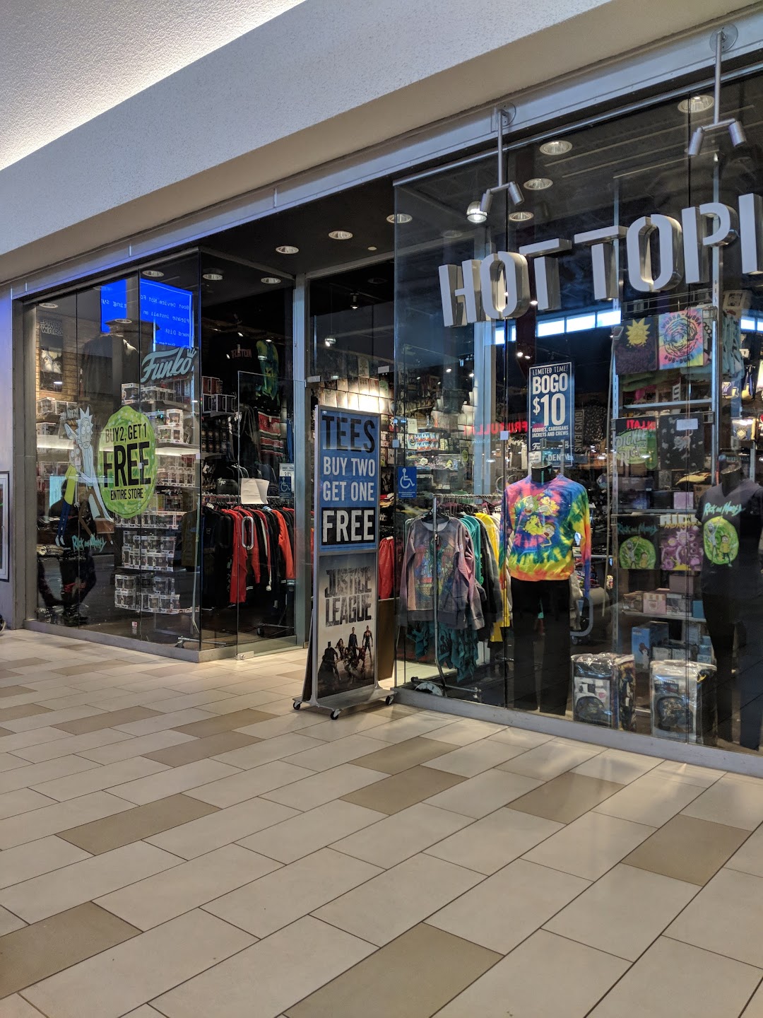 Hot Topic