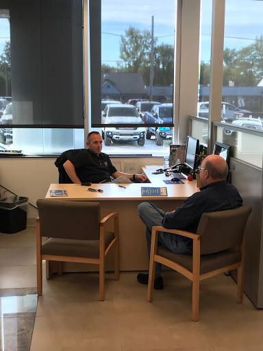 Ford Dealer «Mike Castrucci Ford Sales», reviews and photos, 1020 OH-28, Milford, OH 45150, USA