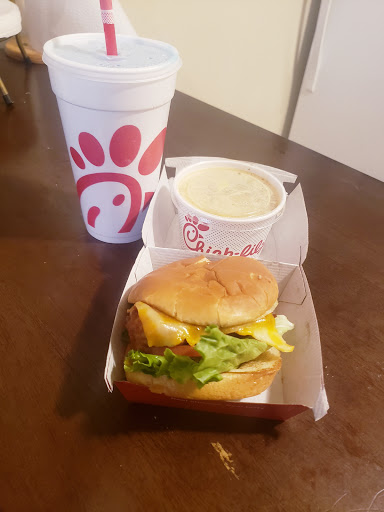 Fast Food Restaurant «Chick-fil-A», reviews and photos, 1170 White Horse Rd, Voorhees Township, NJ 08043, USA