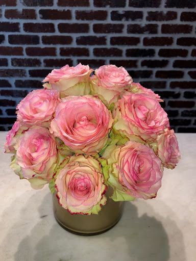 Florist «Moorestown Flower Shoppe», reviews and photos, 66 E Main St, Moorestown, NJ 08057, USA