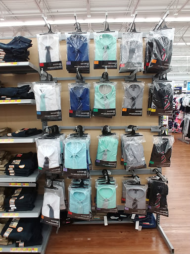 Discount Store «Walmart», reviews and photos, 1460 Golf Rd, Rolling Meadows, IL 60008, USA