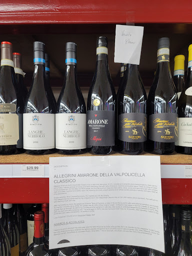 Liquor Store «Reds Package Store», reviews and photos, 270 S Main St, Alpharetta, GA 30009, USA