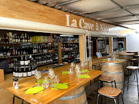 Atmosphère du Restaurant La Cave À Nico à Frontignan - n°1