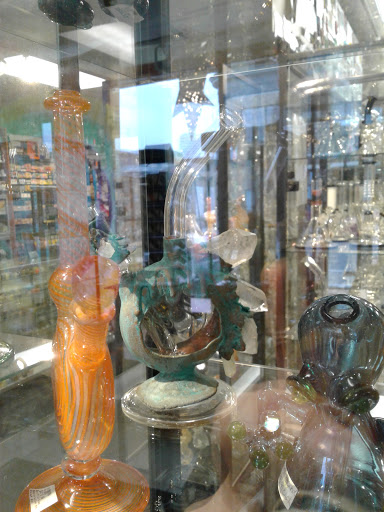 Cigar Shop «Green Zone Smoke & Gift Shop», reviews and photos, 84 Green St, Worcester, MA 01604, USA