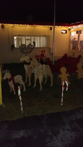 Drive-in Movie Theater «Highway 21 Drive In Movie Theater», reviews and photos, 55 Parker Dr, Beaufort, SC 29906, USA