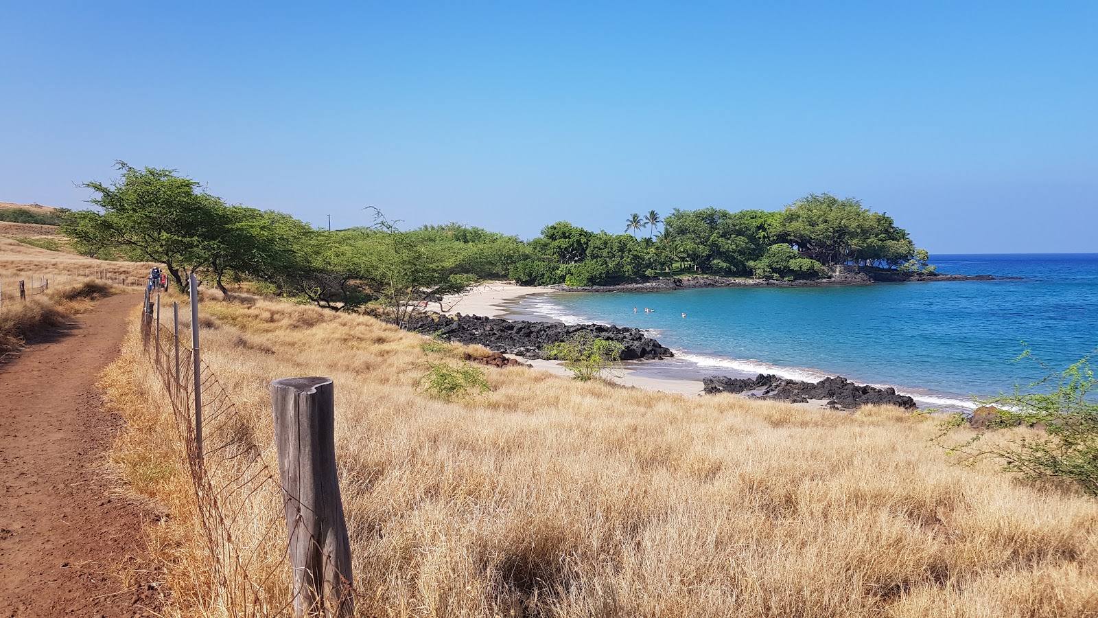 Photo de Mau'umae Beach avec un niveau de propreté de très propre