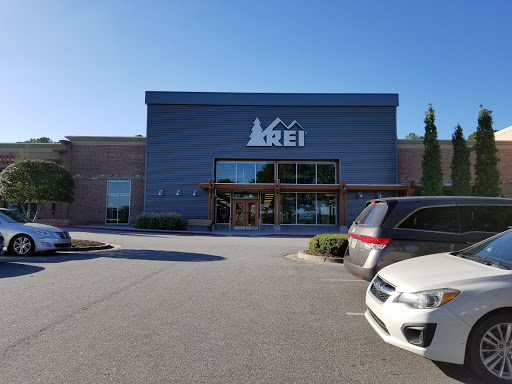 Camping Store «REI», reviews and photos, 7531 North Point Pkwy, Alpharetta, GA 30022, USA