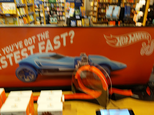 Electronics Store «Amazon Books», reviews and photos, 246 Legacy Pl, Dedham, MA 02026, USA