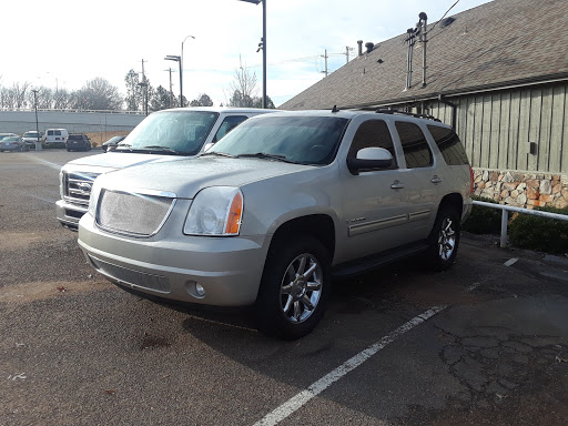 Used Car Dealer «Collierville Auto Center», reviews and photos, 651 W Poplar Ave, Collierville, TN 38017, USA