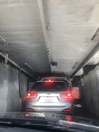 Car Wash «Madison Car Wash», reviews and photos, 7617 California Route 2, West Hollywood, CA 90046, USA