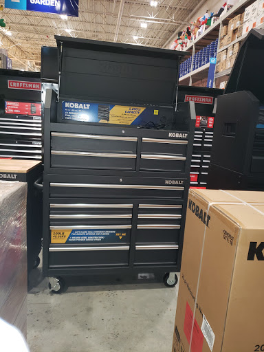 Shopping Mall «Whitehall Crossing Shopping Center», reviews and photos, IN-37, Bloomington, IN 47404, USA