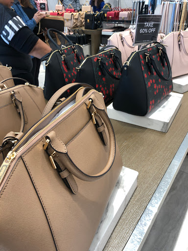 Fashion Accessories Store «Michael Kors», reviews and photos, 100 Citadel Dr #456, Commerce, CA 90040, USA