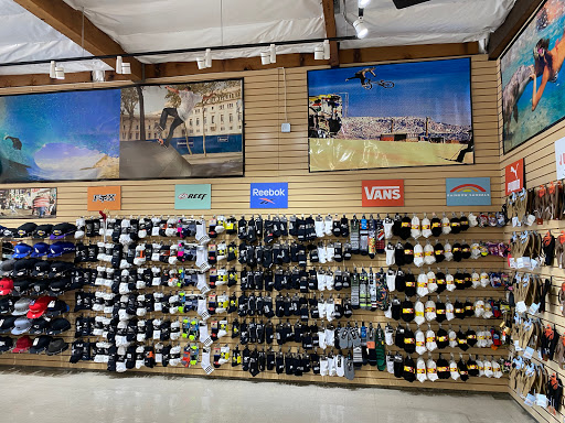 Shoe Store «Shoe City - Arrow Highway», reviews and photos, 20600 E Arrow Hwy, Covina, CA 91724, USA