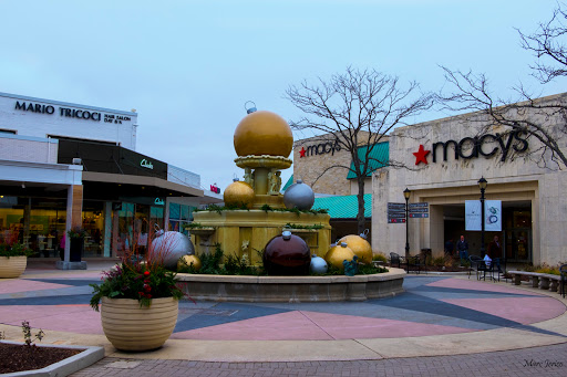 Shopping Mall «Westfield Old Orchard», reviews and photos, 4905 Old Orchard Shopping Center, Skokie, IL 60077, USA