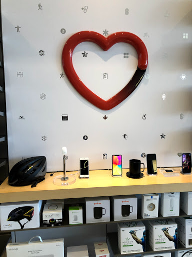 Computer Store «Apple Ridge Hill», reviews and photos, 143 Market Street, Yonkers, NY 10710, USA