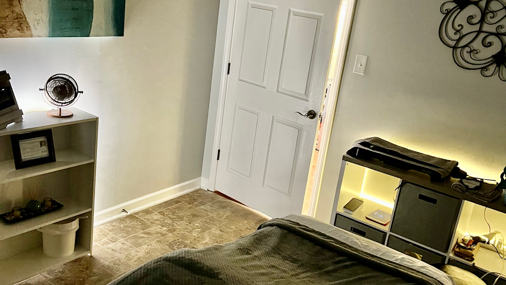 Melissa Bolin- Hard Knot Life Massage 29302