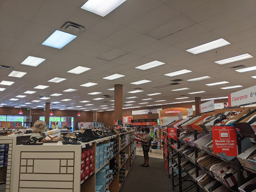 Shoe Store «Famous Footwear», reviews and photos, 7099 Plaza Center Dr, West Jordan, UT 84084, USA