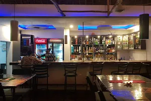 Eagle's Nest Bar & Restaurant image