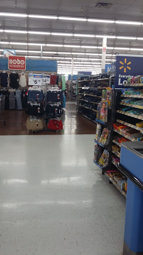 Discount Store «Walmart», reviews and photos, 955 Elbert St, Elberton, GA 30635, USA