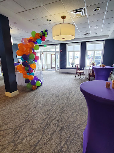 Country Club «Dubuque Golf & Country Club», reviews and photos, 1800 Randall Pl, Dubuque, IA 52003, USA