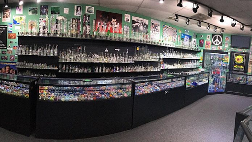 Tobacco Shop «B C Smoke Shop 1960», reviews and photos, 10950 Cypress Creek Pkwy E, Houston, TX 77070, USA