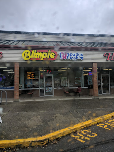 Shopping Mall «North Bend Premium Outlets», reviews and photos, 461 S Fork Ave SW, North Bend, WA 98045, USA