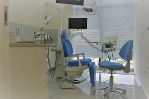 Goldman Dental Clinic image