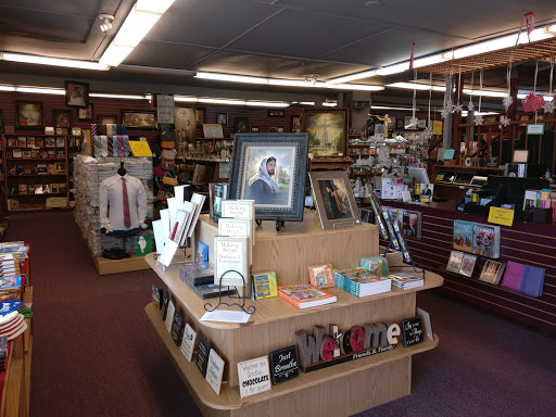 Beehive Books & More, 10213 24th St E, Edgewood, WA 98372, USA, 