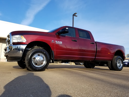 Car Dealer «Kasper Chrysler Dodge Jeep», reviews and photos, 2206 Cleveland Rd W, Sandusky, OH 44870, USA