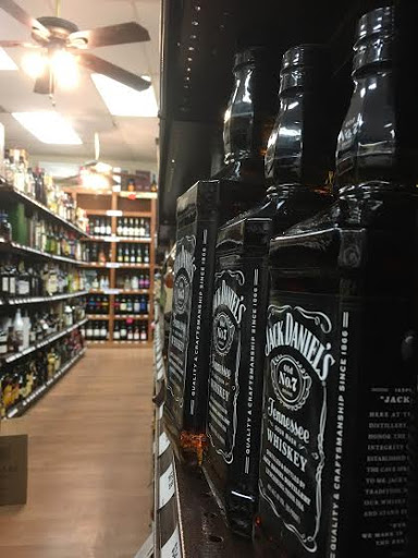 Wine Store «Metro Wine & Spirits», reviews and photos, 1726 Columbia Rd NW, Washington, DC 20009, USA