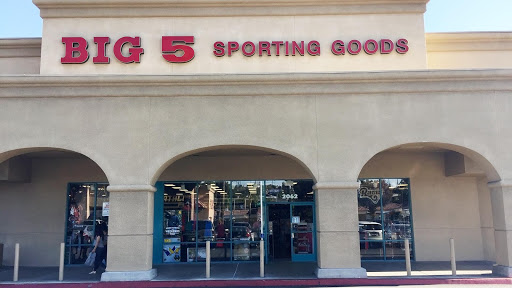 Sporting Goods Store «Big 5 Sporting Goods - Monterey Park», reviews and photos, 2062 S Atlantic Blvd, Monterey Park, CA 91754, USA