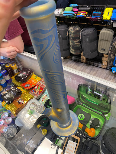 Tobacco Shop «Ilyas Vapor Smoke shop», reviews and photos, 1418 N Semoran Blvd #124, Orlando, FL 32807, USA