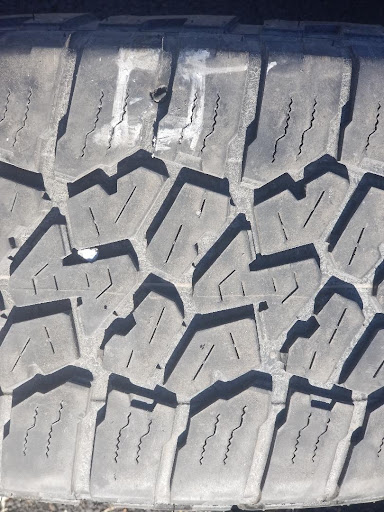 Tire Shop «Discount Tire Store - Hillsboro, OR», reviews and photos, 1800 SE Minter Bridge Rd, Hillsboro, OR 97123, USA