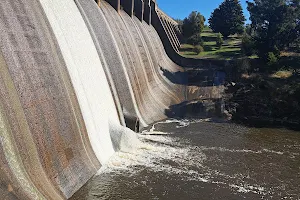 Lauriston Reservoir image