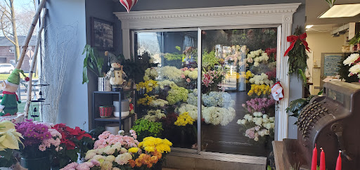 Florist «Colonial Flower Shop», reviews and photos, 2510 Jerusalem Ave, North Bellmore, NY 11710, USA