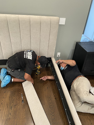 Clutch Moving Company image