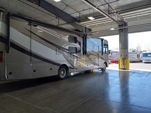 Auto Body Shop «Schroeder Body Shop LLC», reviews and photos, 623 McCarthy St, Howell, MI 48843, USA