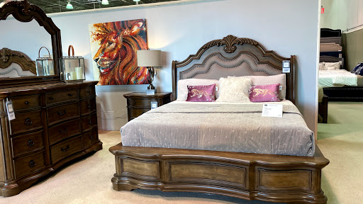 Furniture Store «Value City Furniture», reviews and photos, 3355 Mall Loop Dr, Joliet, IL 60431, USA
