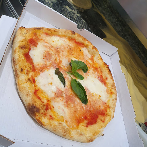 100% Made in Italy - panuozzi e pizze da asporto in Settimo Torinese, Città Metropolitana di Torino